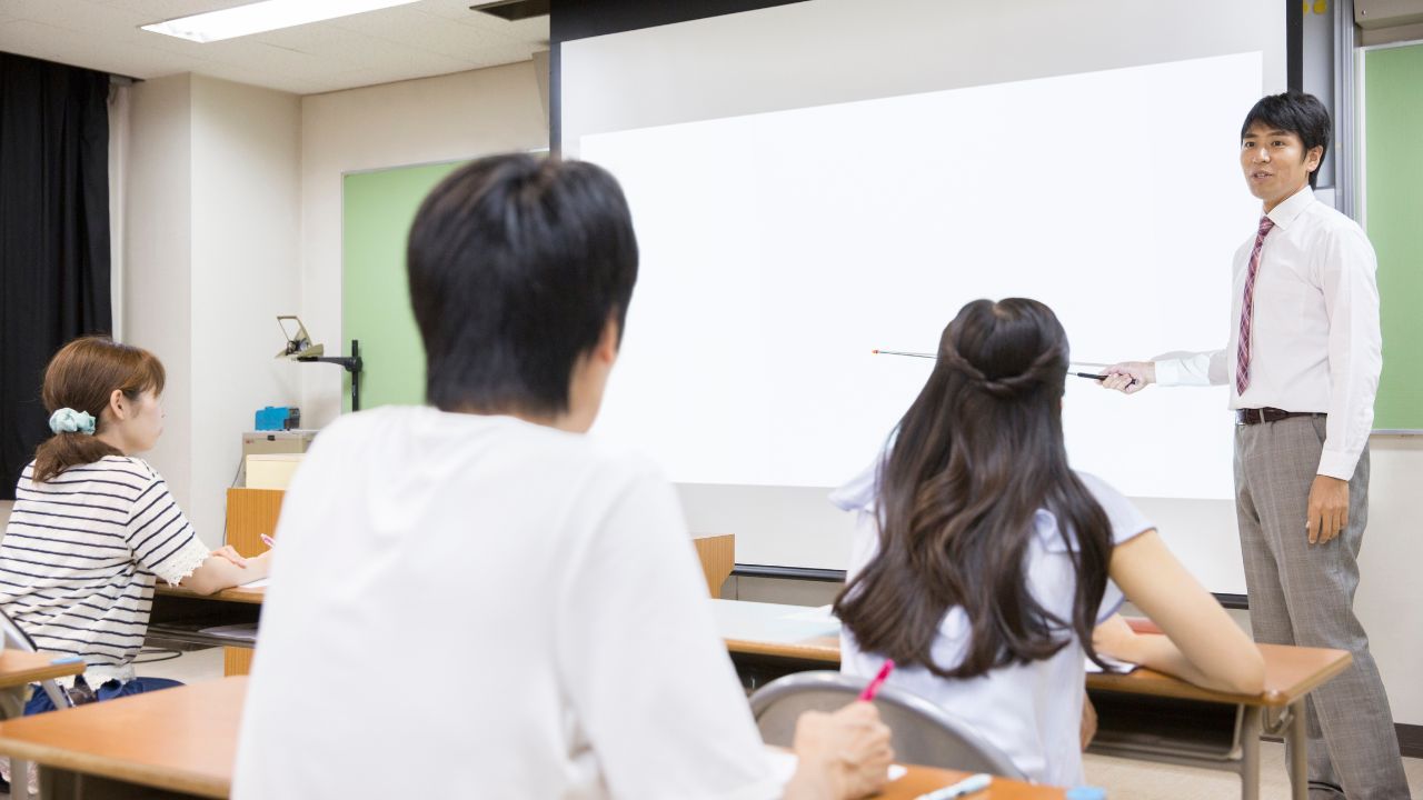 中国語対応の教習所を選ぶ際のポイント