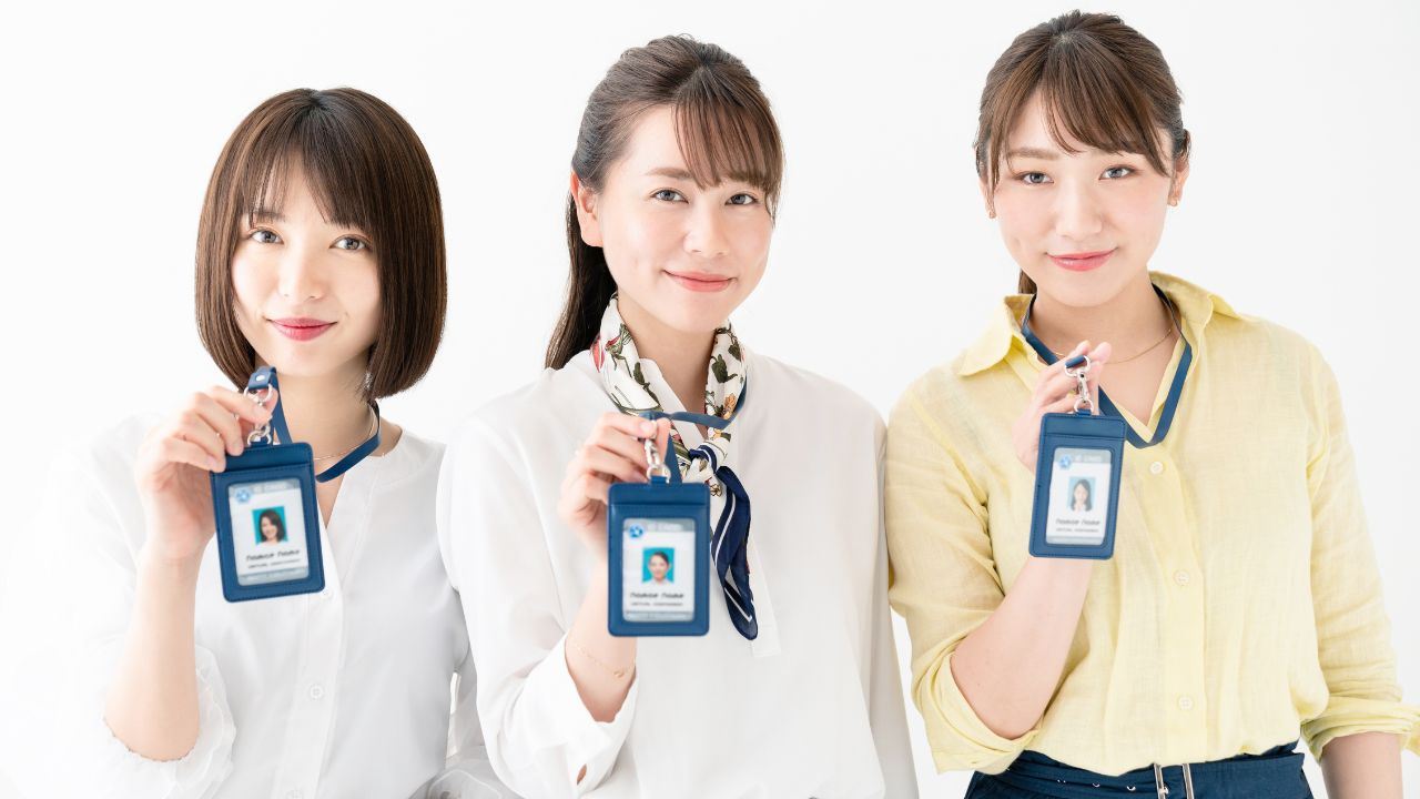 学生証（学割を利用する場合）