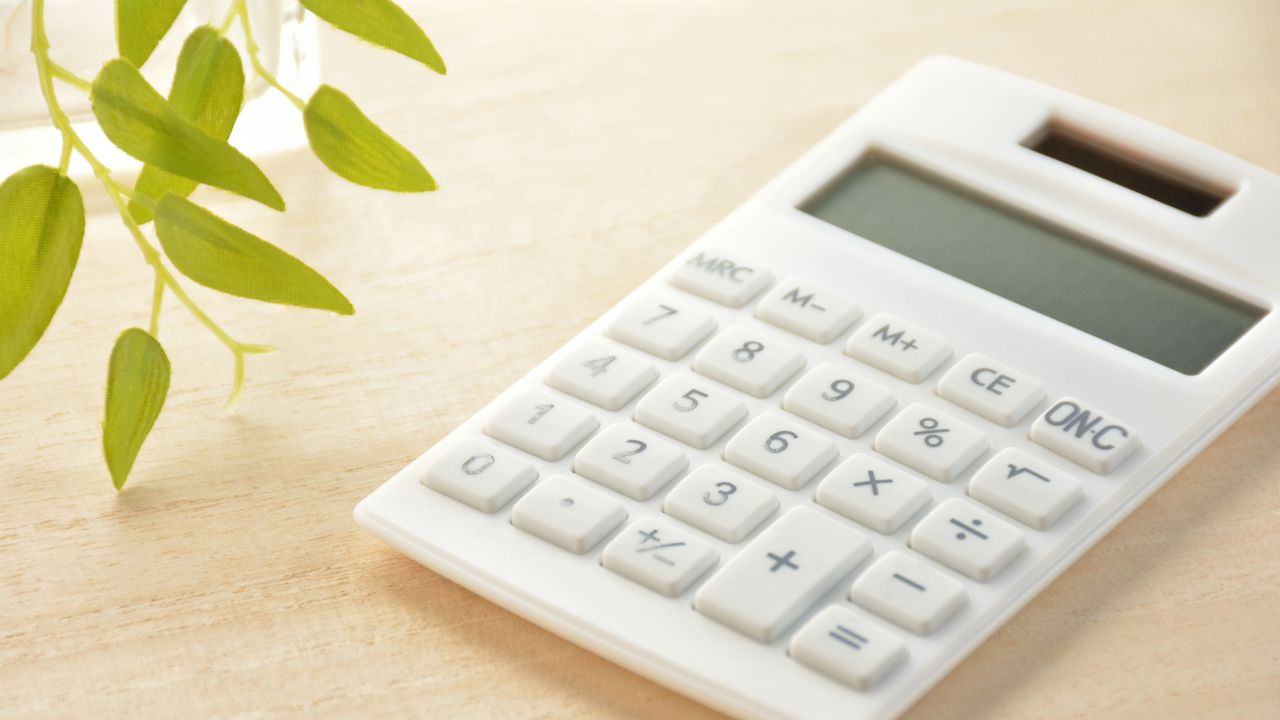 延泊時にかかる追加費用と無料になる“保証制度”