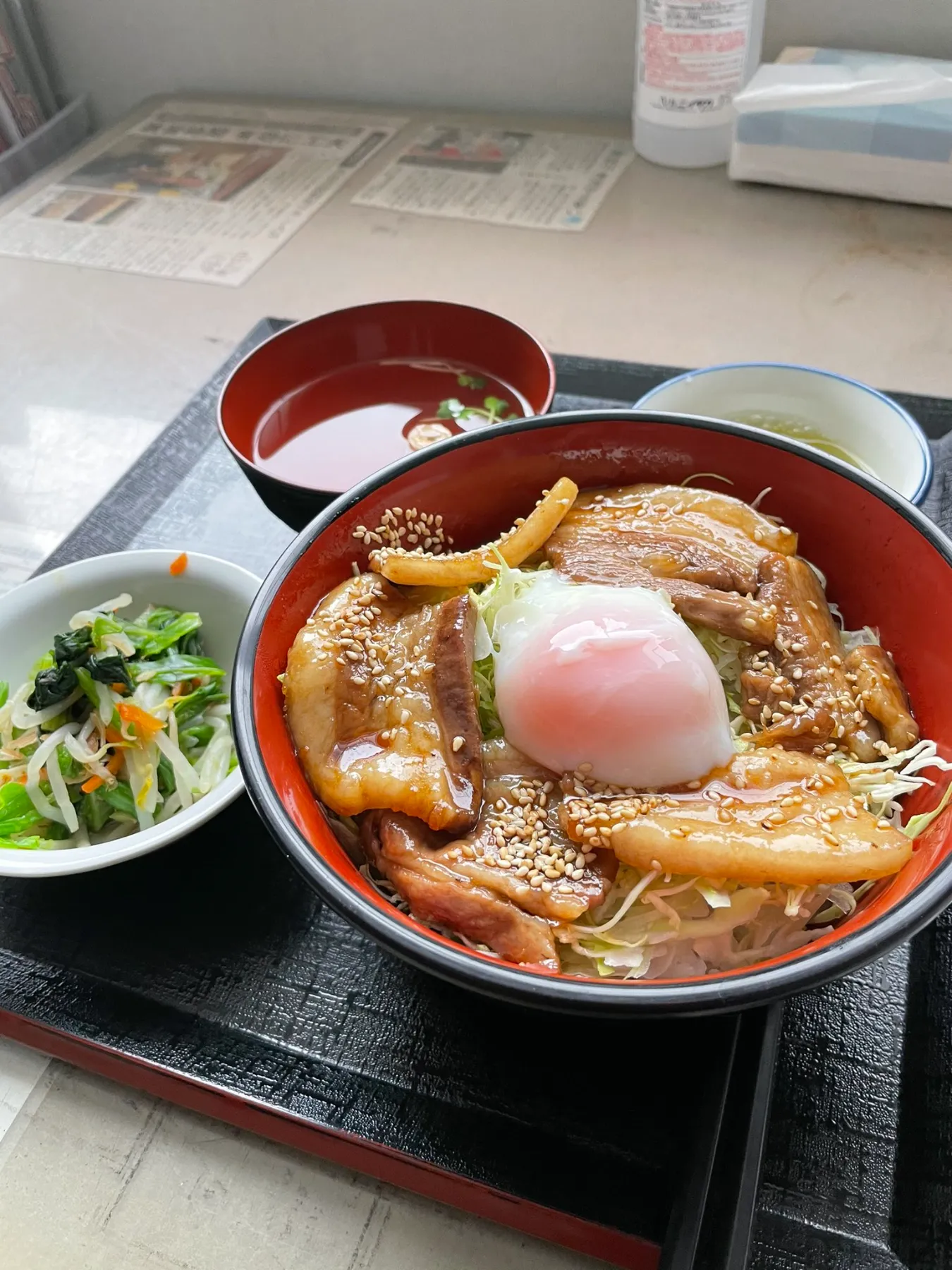 専属調理スタッフが作る美味しい料理